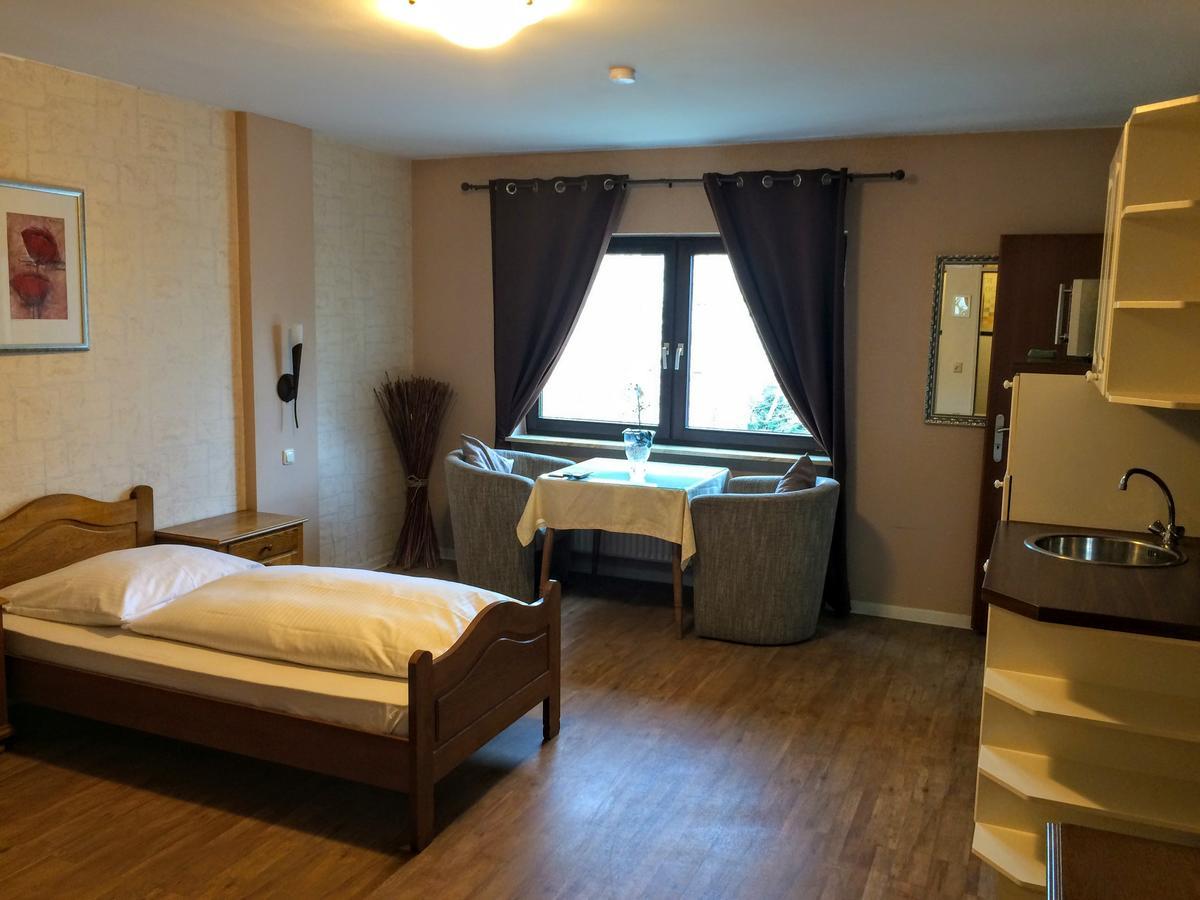 Hotel Zum Schnackel In Mainz Wiesbaden Eksteriør billede