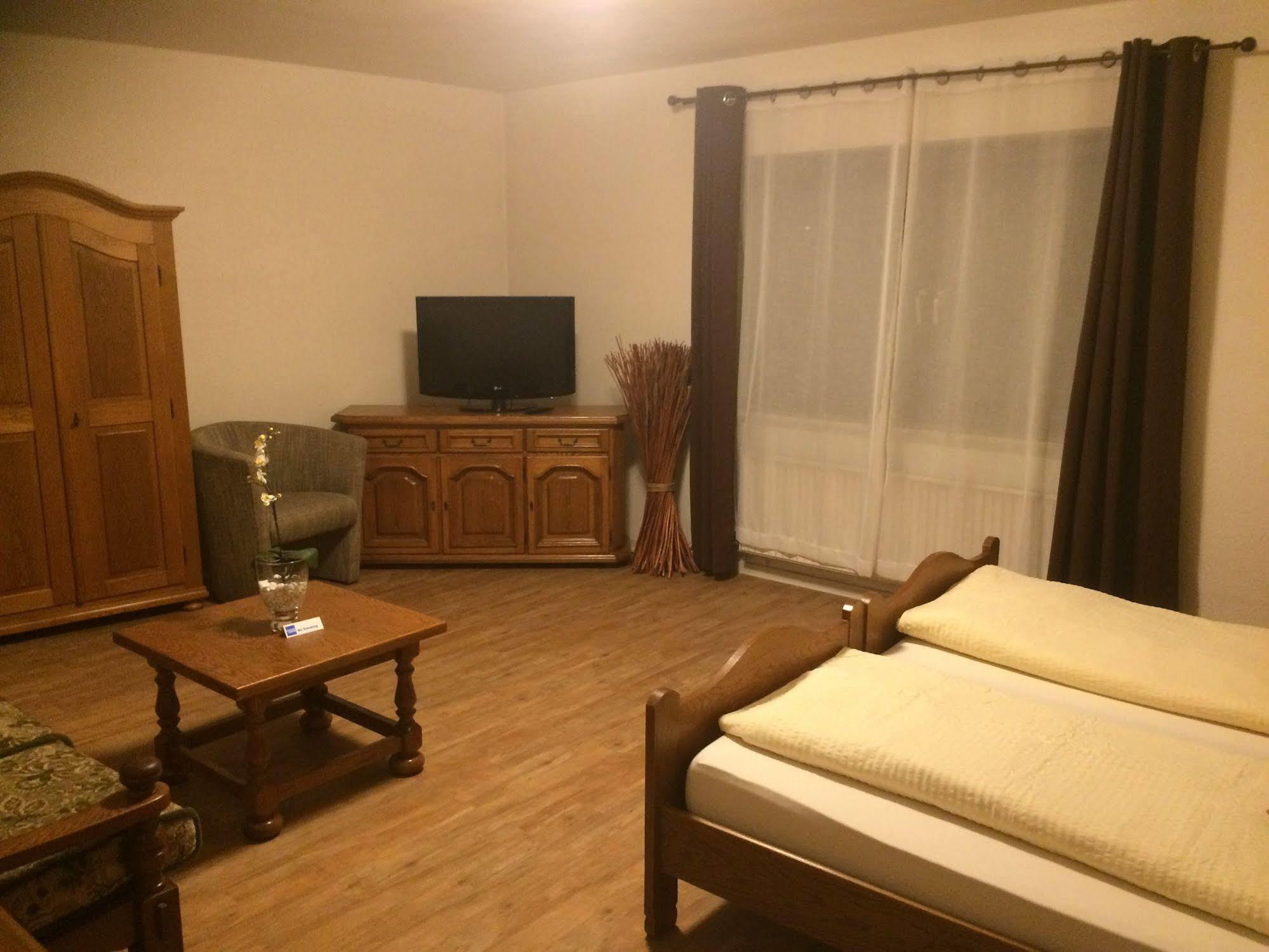 Hotel Zum Schnackel In Mainz Wiesbaden Eksteriør billede